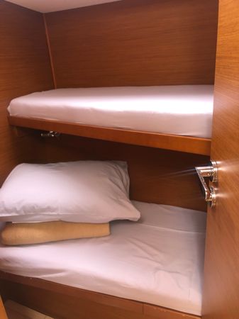 Jeanneau Sun Odyssey 519 | Andaman