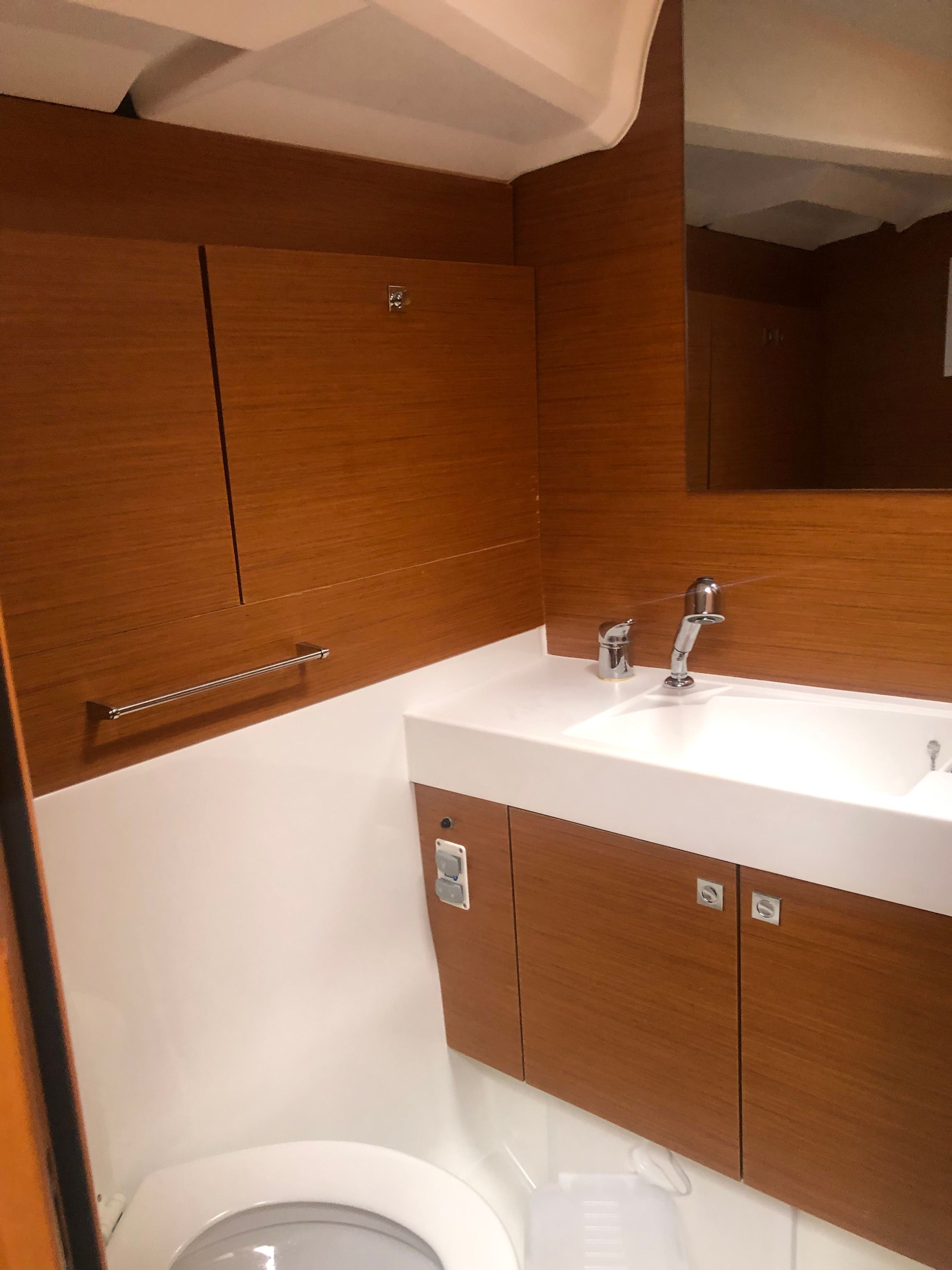 Jeanneau Sun Odyssey 519 | Andaman