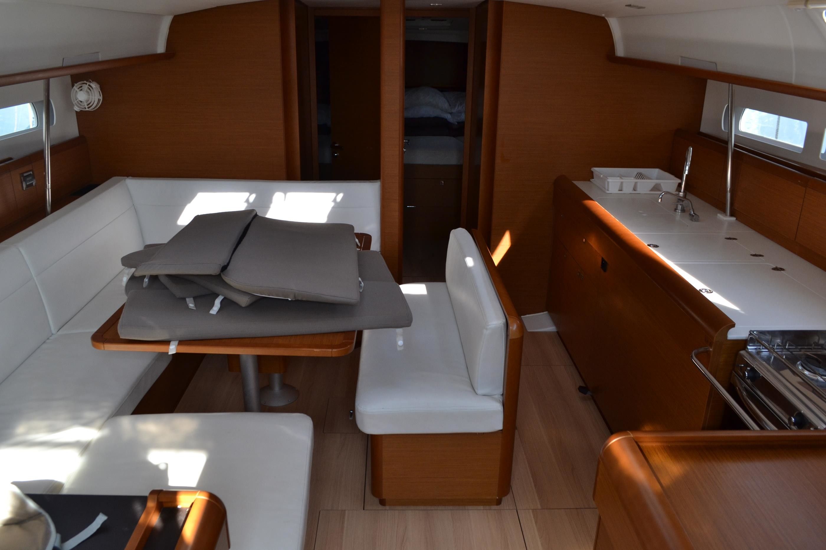 Jeanneau Sun Odyssey 519 | Nicobar
