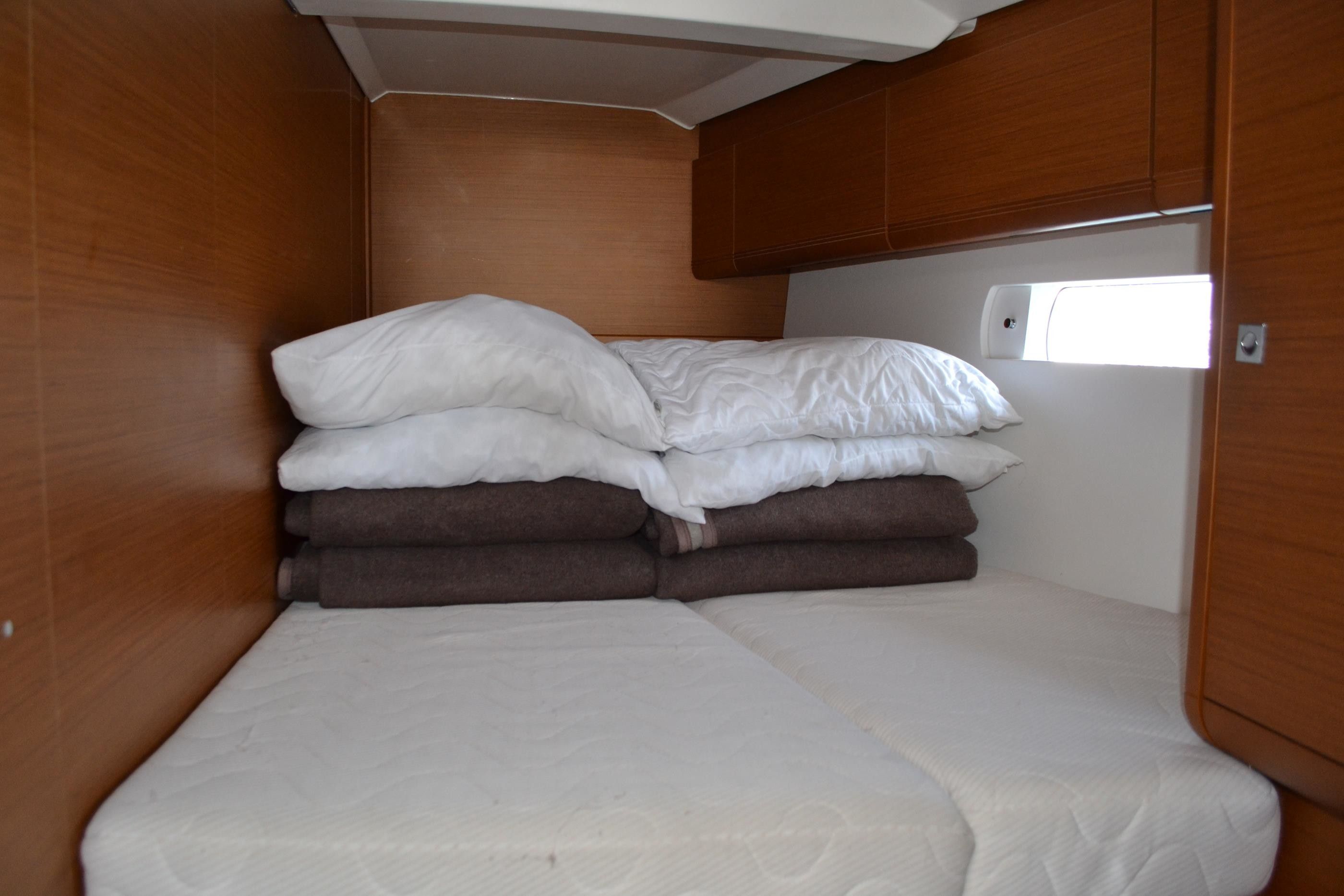 Jeanneau Sun Odyssey 519 | Nicobar