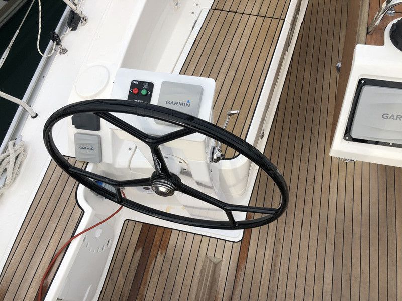 Bavaria Cruiser 37 | Mojito