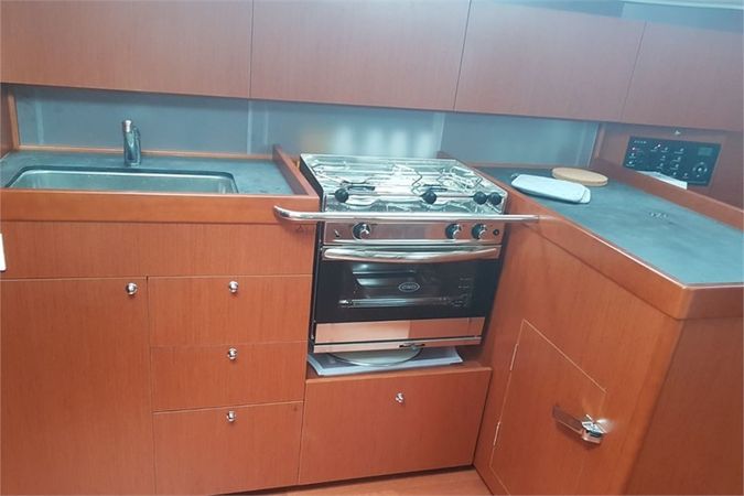 Beneteau Oceanis 41.1 | Gloria