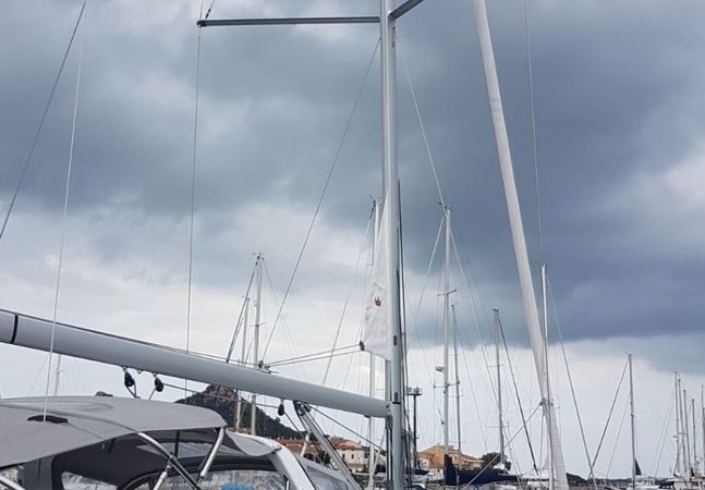 Beneteau Oceanis 41.1 | Gloria