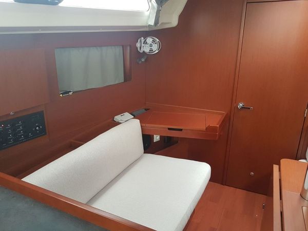 Beneteau Oceanis 41.1 | Gloria