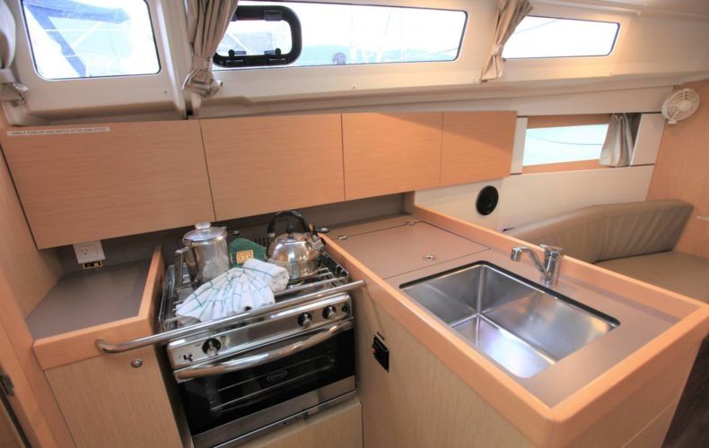 Beneteau Oceanis 35 | Big Blue