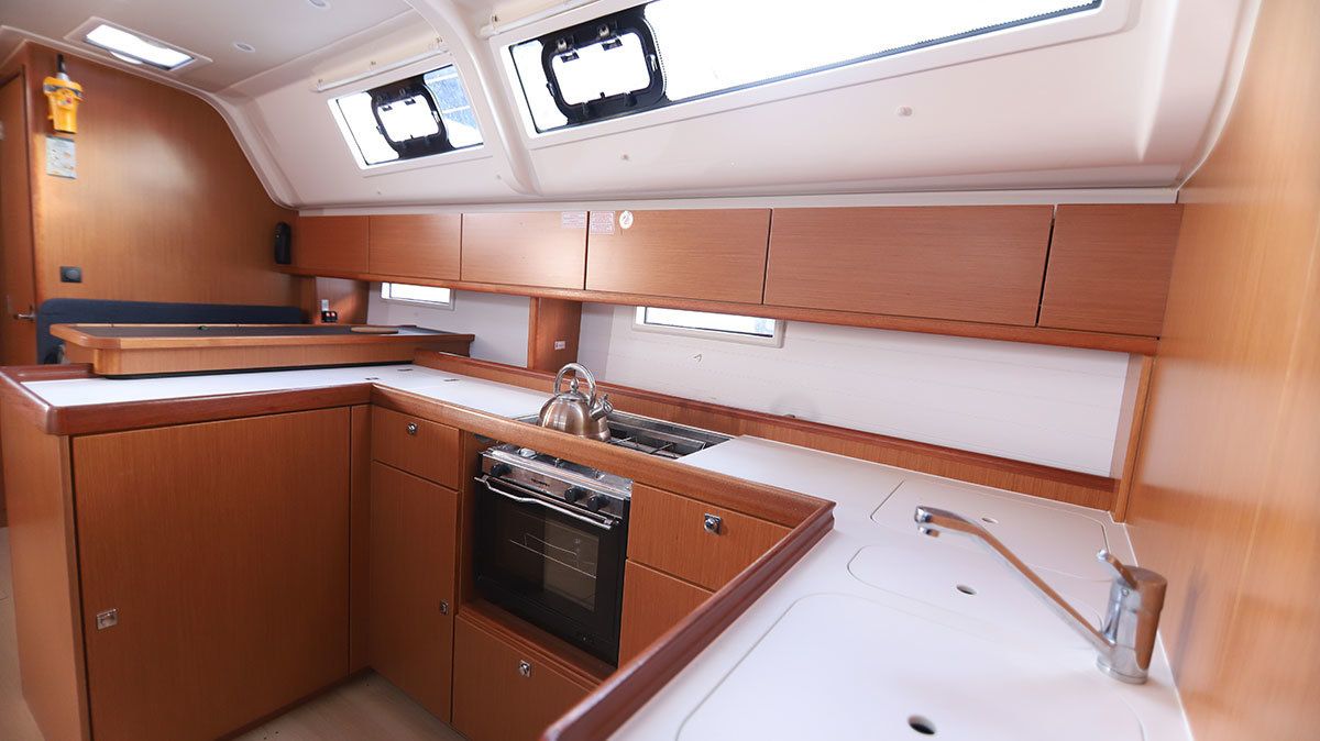 Bavaria Cruiser 51 | Wild At Sea