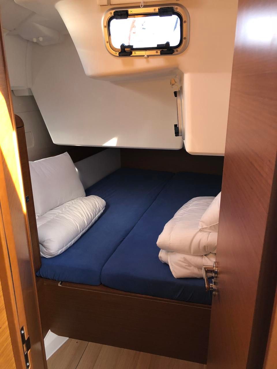 Jeanneau Sun Odyssey 519 | Misty