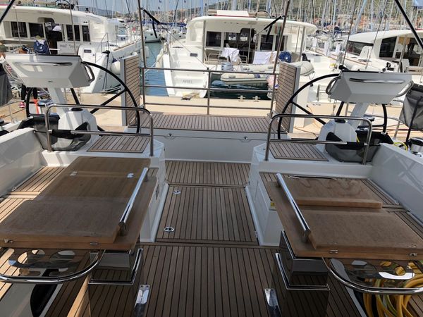Beneteau Oceanis 62 | Thora Helen