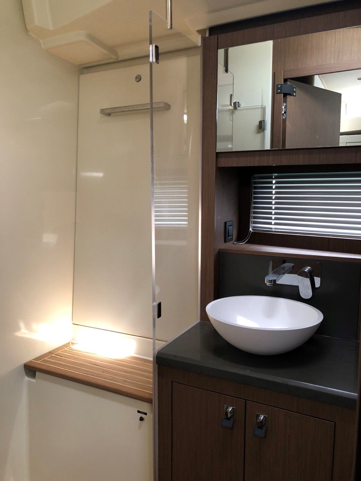 Beneteau Oceanis 62 | Thora Helen