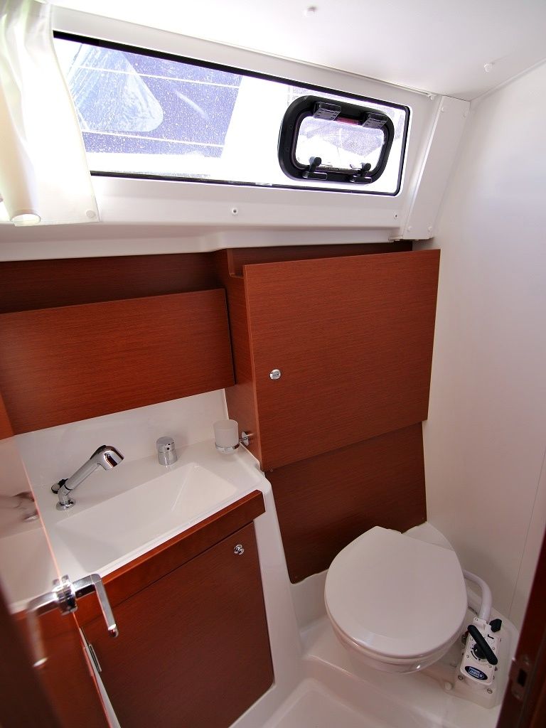 Beneteau Oceanis 38 | Elsa