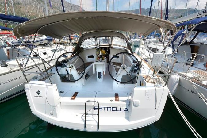Jeanneau Sun Odyssey 349 | Estrella