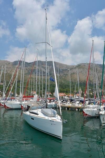 Jeanneau Sun Odyssey 349 | Estrella