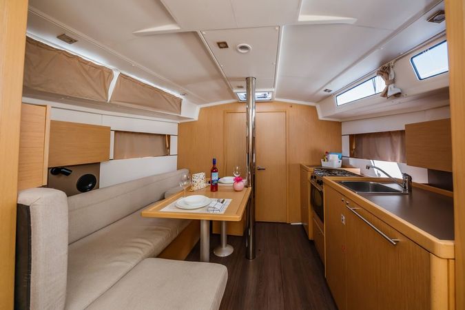 Beneteau Oceanis 38 | Obsession