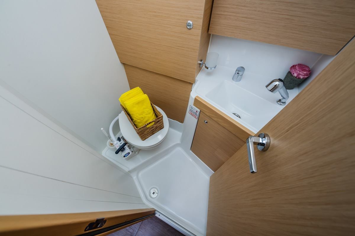 Beneteau Oceanis 38 | Obsession