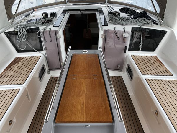 Beneteau Oceanis 41.1 | Buga