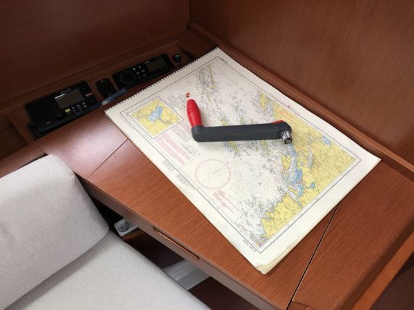 Beneteau Oceanis 41.1 | Buga