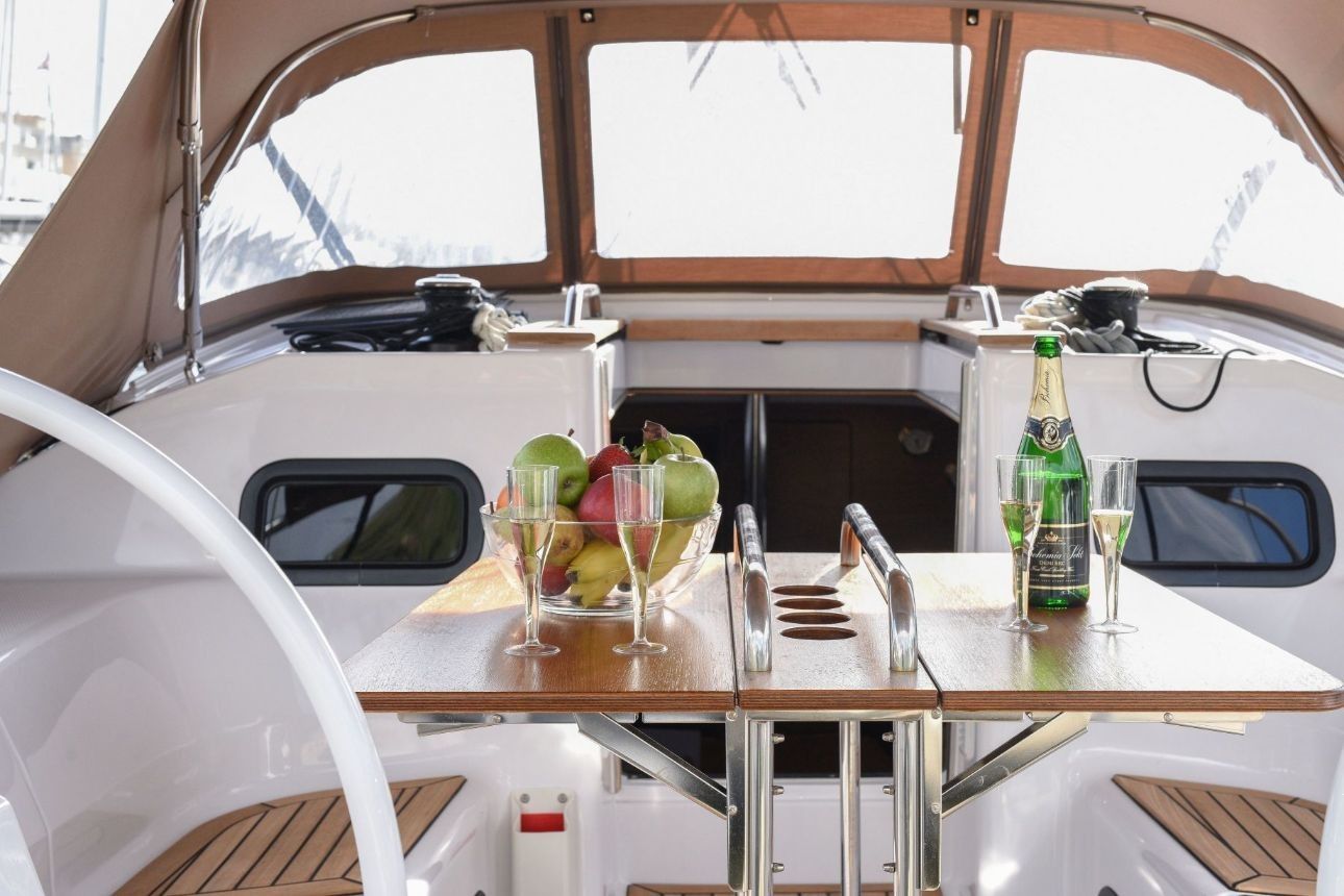 Elan 35 Impression | Aurora