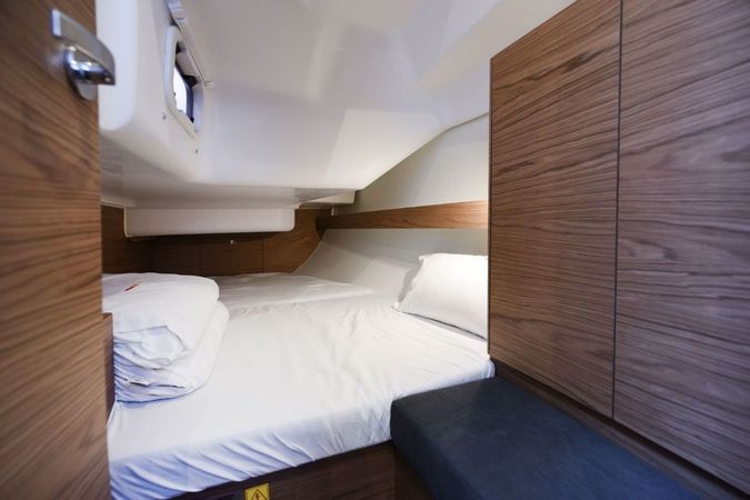 Elan 35 Impression | Aurora