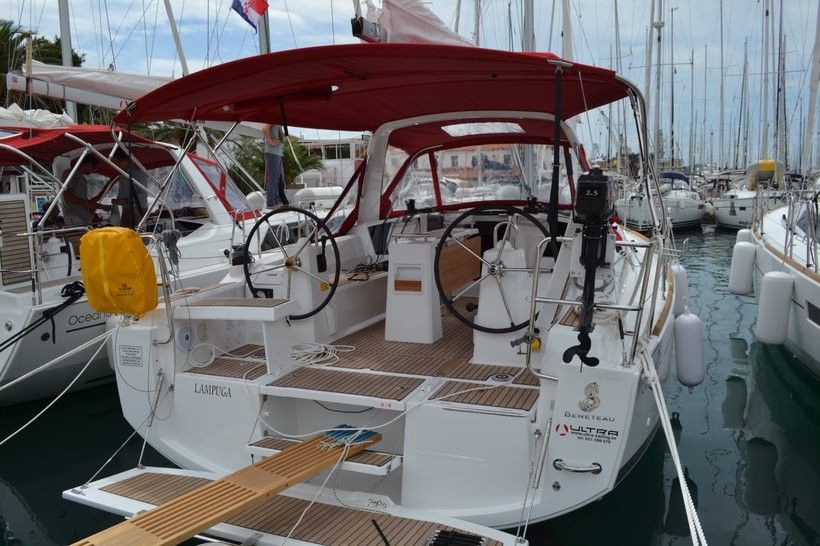 Beneteau Oceanis 35 | Lampuga