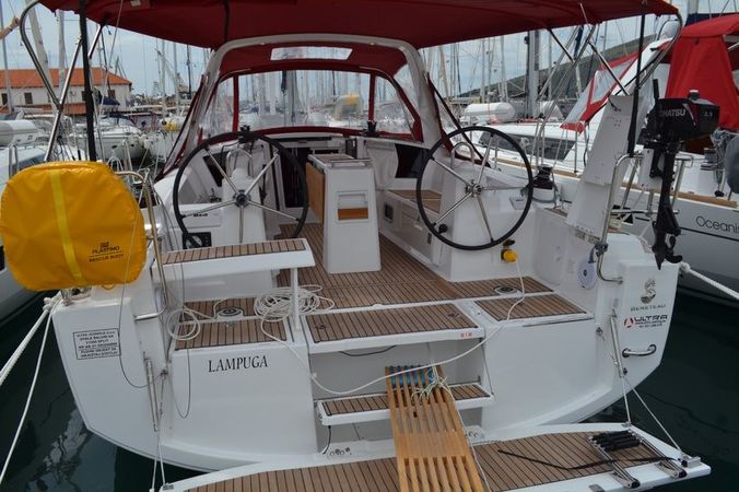 Beneteau Oceanis 35 | Lampuga