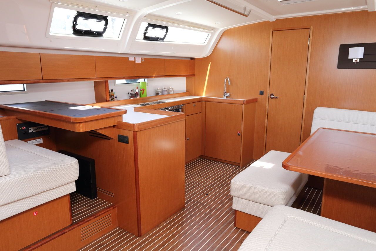 Bavaria Cruiser 51 | Liscia Ruja