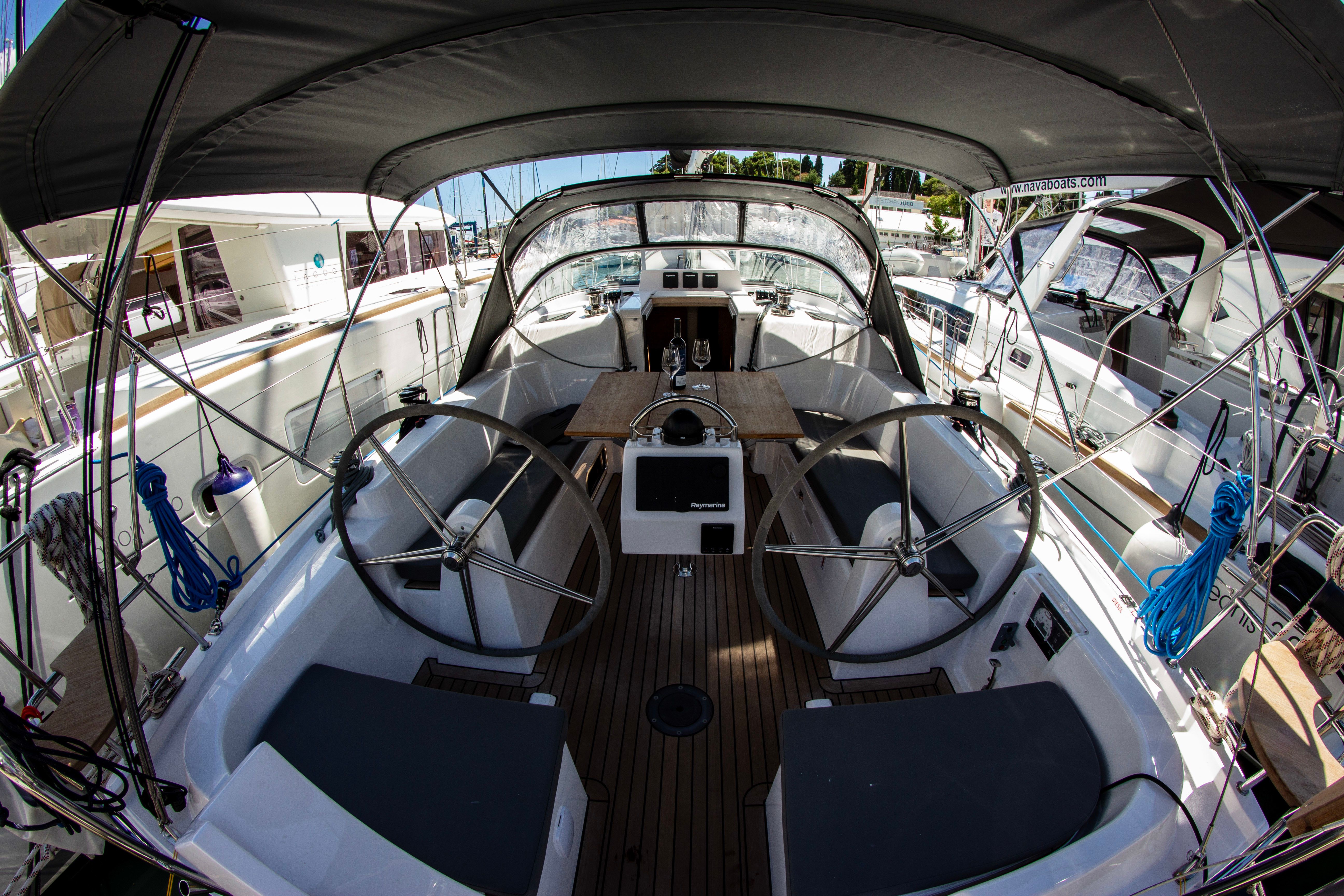 X-Yachts 35 | Lady X