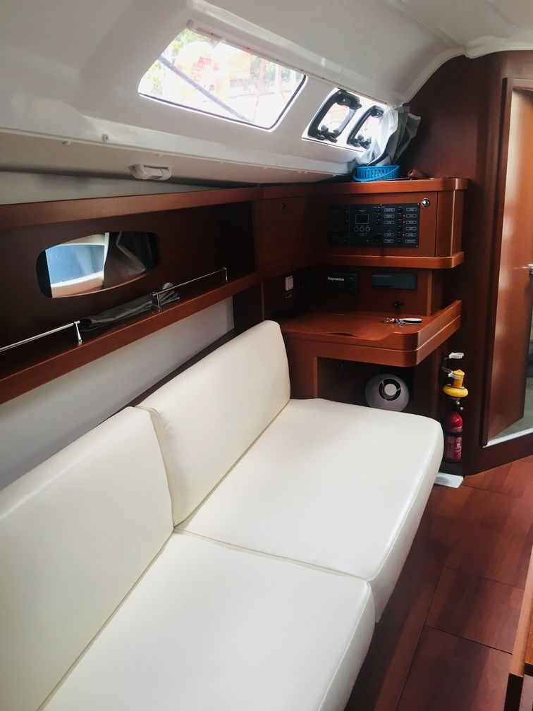 Beneteau Oceanis 31 | Felix