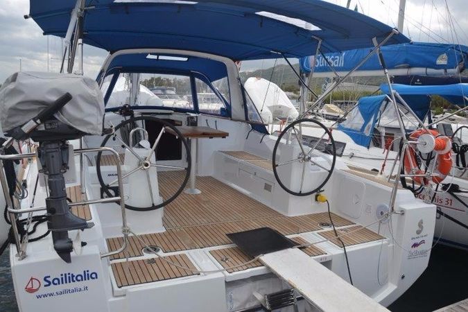 Beneteau Oceanis 38 | Naima