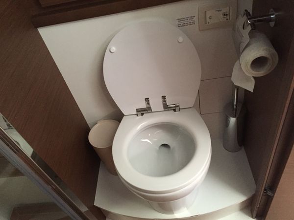 Lagoon 620 | Adriatic Lion