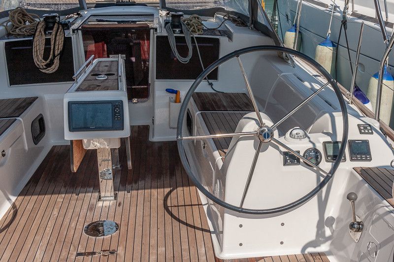 Dufour 382 | Eftychia 4