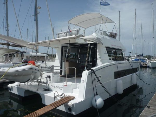 Fountaine Pajot MY 37 | MareTortuga