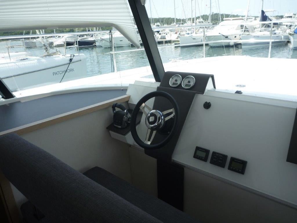 Fountaine Pajot MY 37 | MareTortuga
