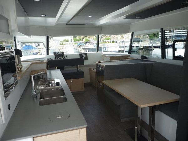Fountaine Pajot MY 37 | MareTortuga