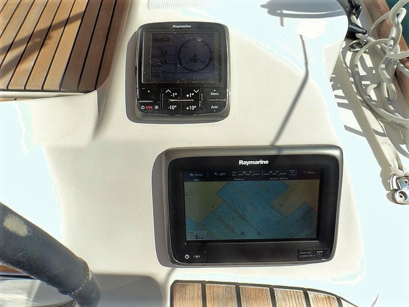 Dufour 382 | Les Troyens6