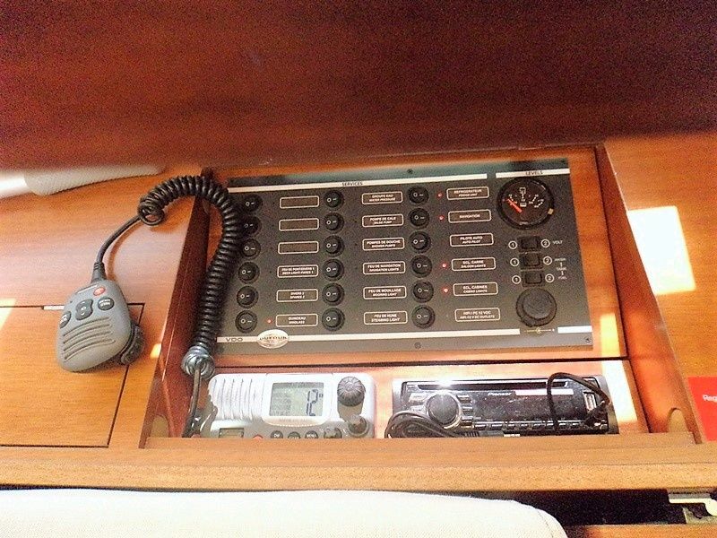 Dufour 382 | Les Troyens13