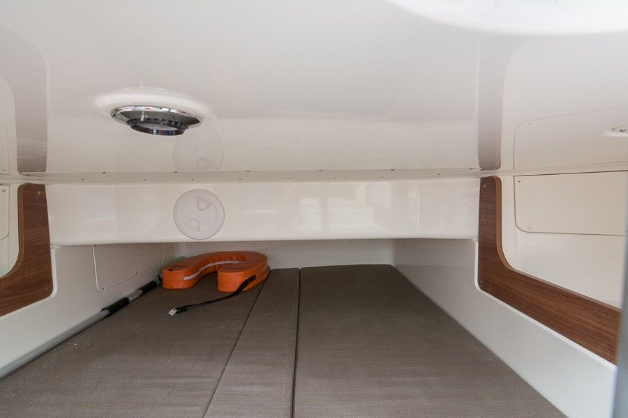 Quicksilver 805 | Open