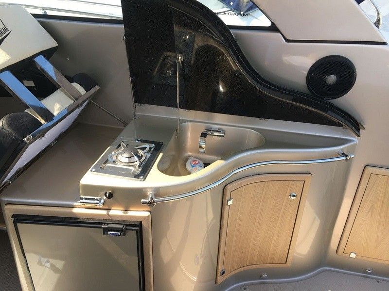 Mirakul 30 | Laura 3