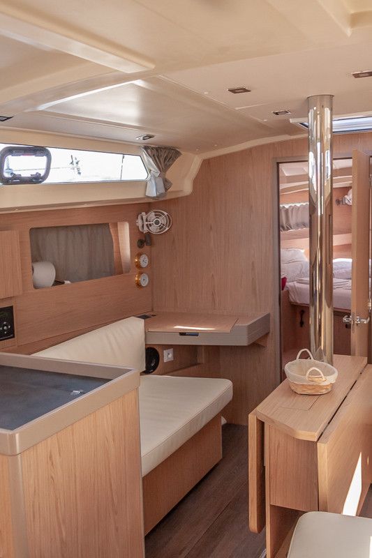 Beneteau Oceanis 41.1 | Kostis