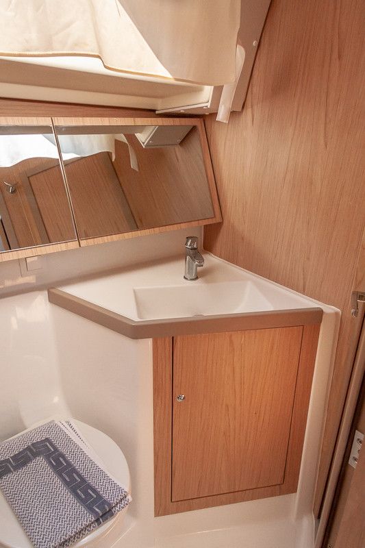 Beneteau Oceanis 41.1 | Kostis