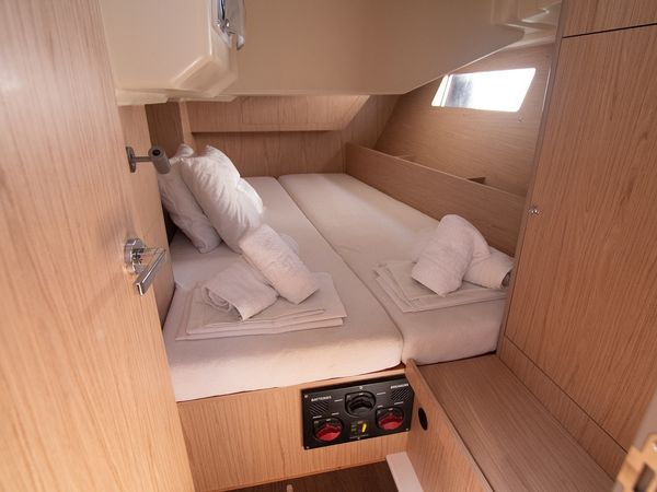 Beneteau Oceanis 41.1 | Aginor