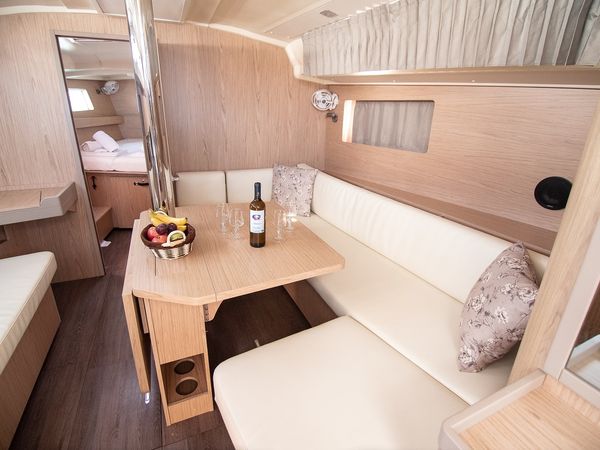 Beneteau Oceanis 41.1 | Aginor