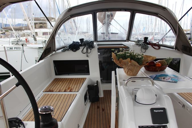 Jeanneau Sun Odyssey 440 | Eros