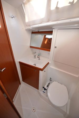 Beneteau Oceanis 48 | Pherousa