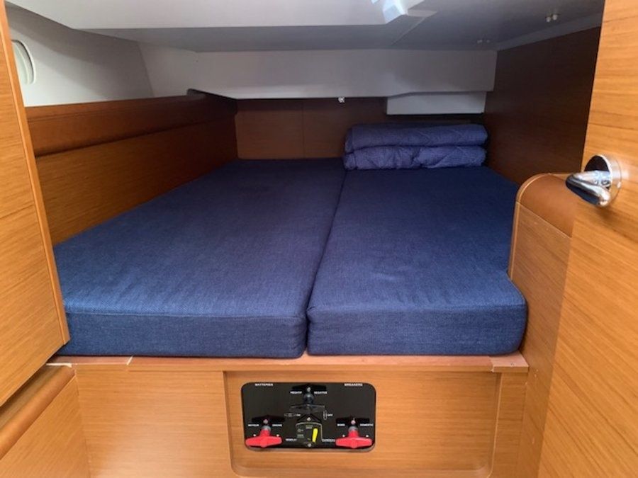 Jeanneau Sun Odyssey 449 | Nashira