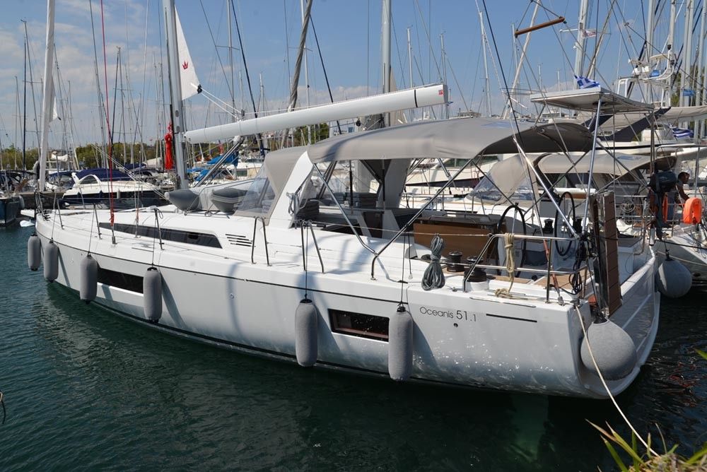 Beneteau Oceanis 51.1 | Mythodea
