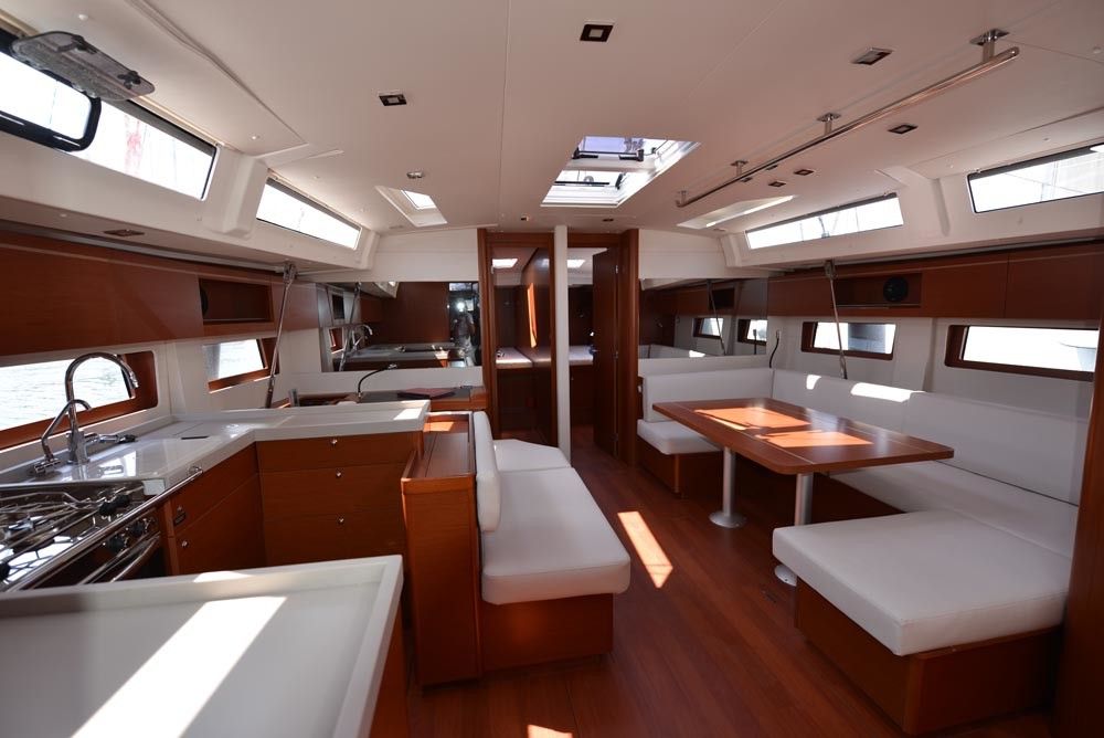 Beneteau Oceanis 51.1 | Mythodea