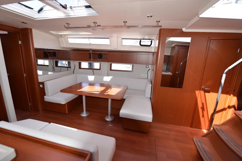 Beneteau Oceanis 51.1 | Mythodea