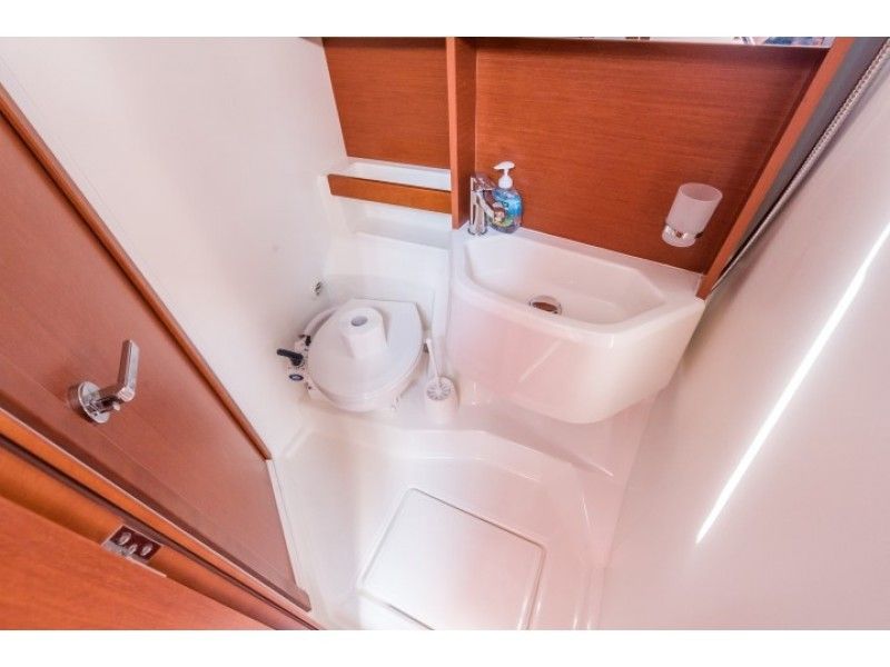 Beneteau Oceanis 51.1 | Mythodea