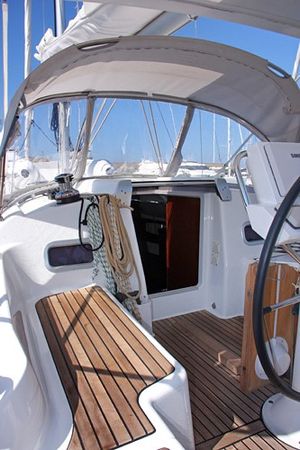 Beneteau Oceanis 34 | Rebecca
