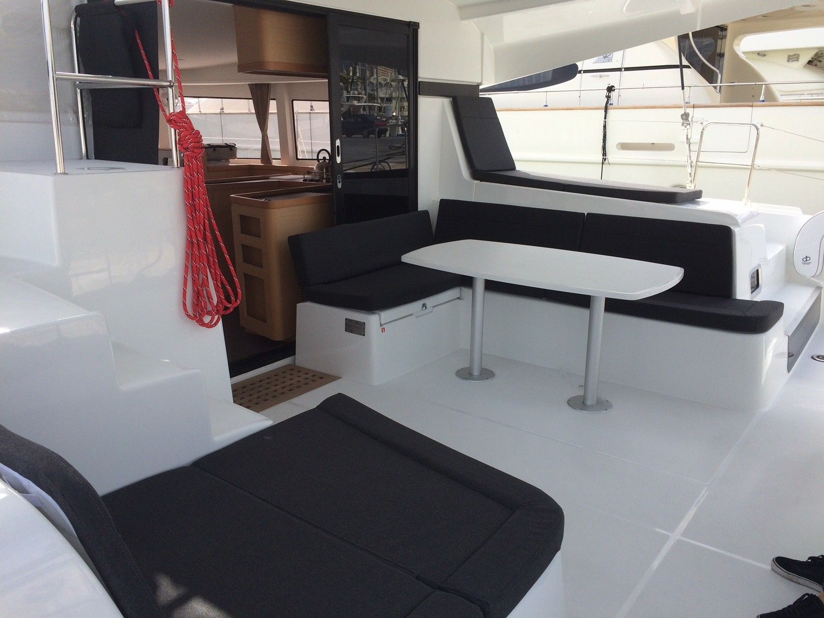 Lagoon 42 | Mares